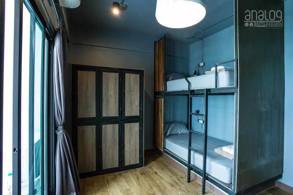 בנגקוק Analog Hostel מראה חיצוני תמונה