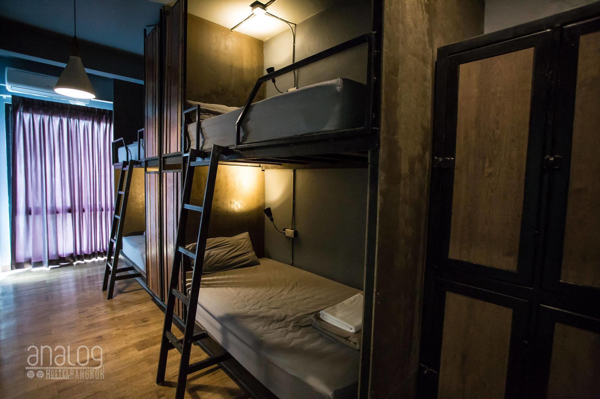 בנגקוק Analog Hostel מראה חיצוני תמונה