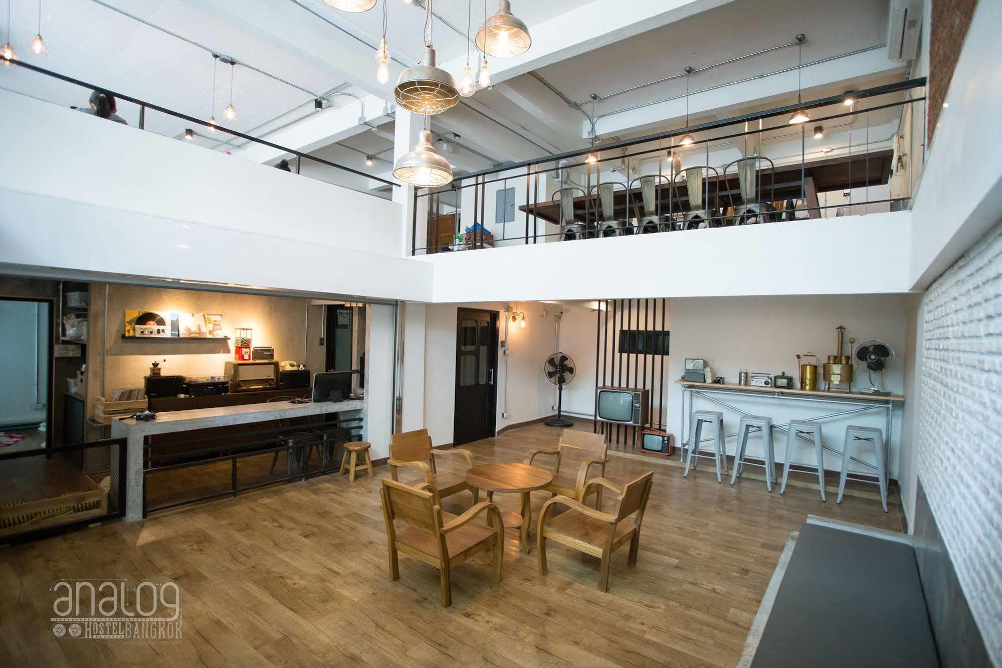 בנגקוק Analog Hostel מראה חיצוני תמונה