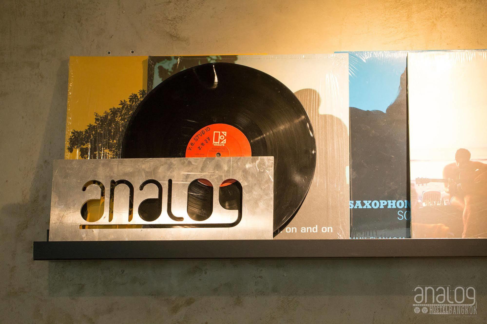 בנגקוק Analog Hostel מראה חיצוני תמונה