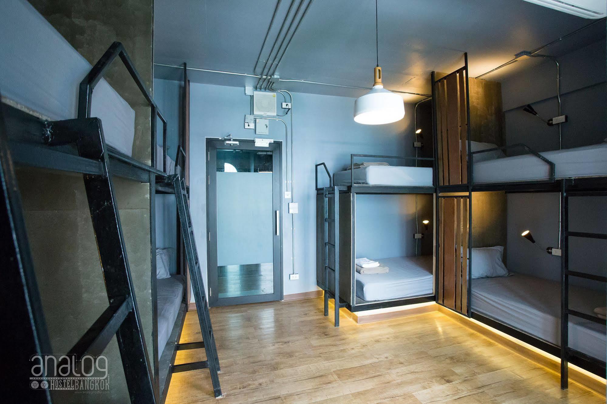 בנגקוק Analog Hostel מראה חיצוני תמונה