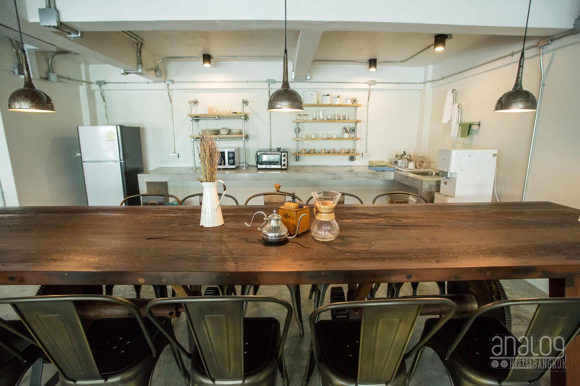 בנגקוק Analog Hostel מראה חיצוני תמונה