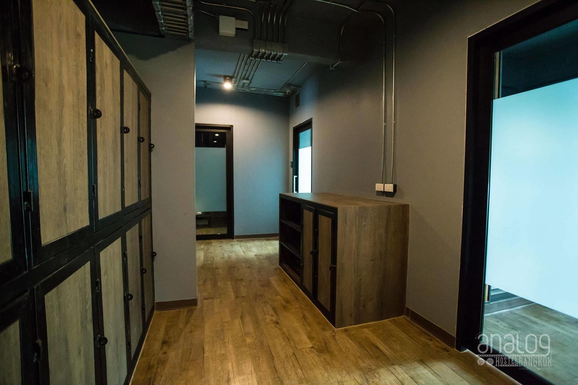 בנגקוק Analog Hostel מראה חיצוני תמונה